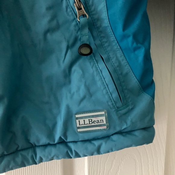 LL Bean Women’s Winter Jacket - Picture 2 of 8